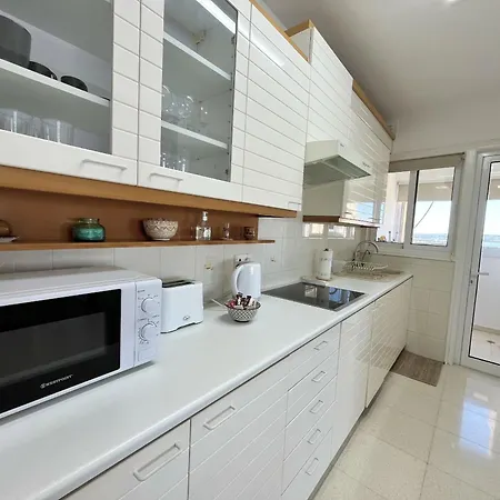 Makenzie View Апартаменти Ларнака