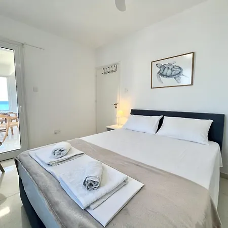 Makenzie View Апартаменти